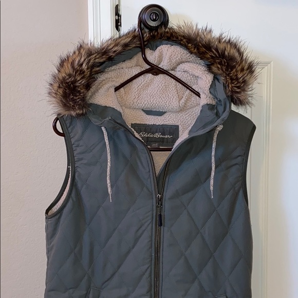 Eddie Bauer Vest - Picture 2 of 4